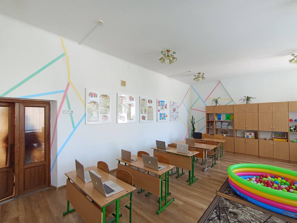 645332371_2232102624263307_6391019603474375416_n