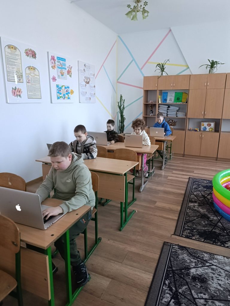 649636114_1643331540015992_4612996301375922544_n